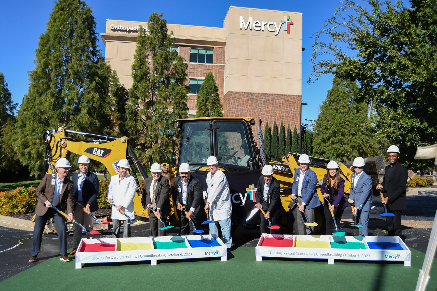 Mercy officials ceremonially break ground for an emergency department that will connect to its orthopedic hospital at the south campus.